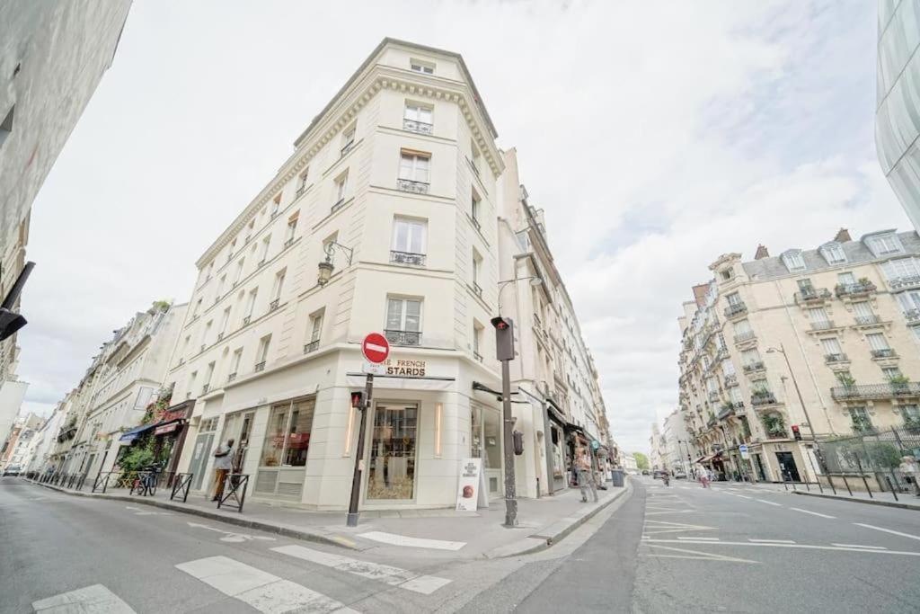 Another Attractive Flat Near By St-germain, St-placide